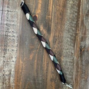 Harvey’s Black Color Block LOLA CNC